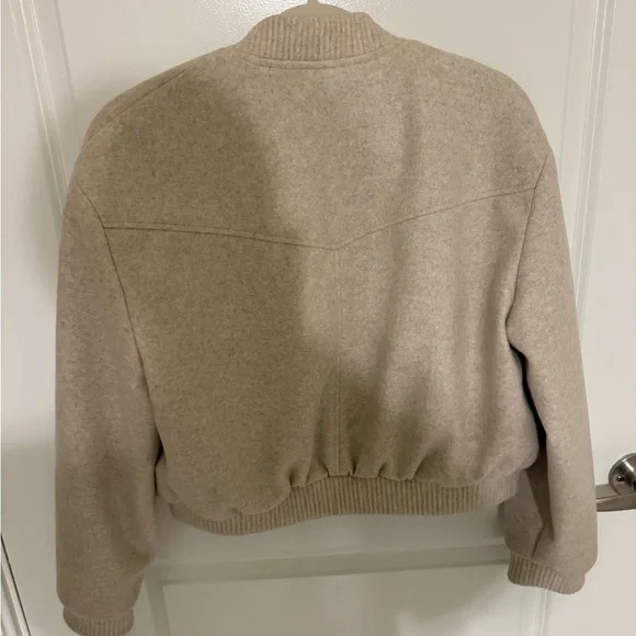 Zara Women's Beige Bomber Jacket. Size small. Never worn. - Picture 3 of 3